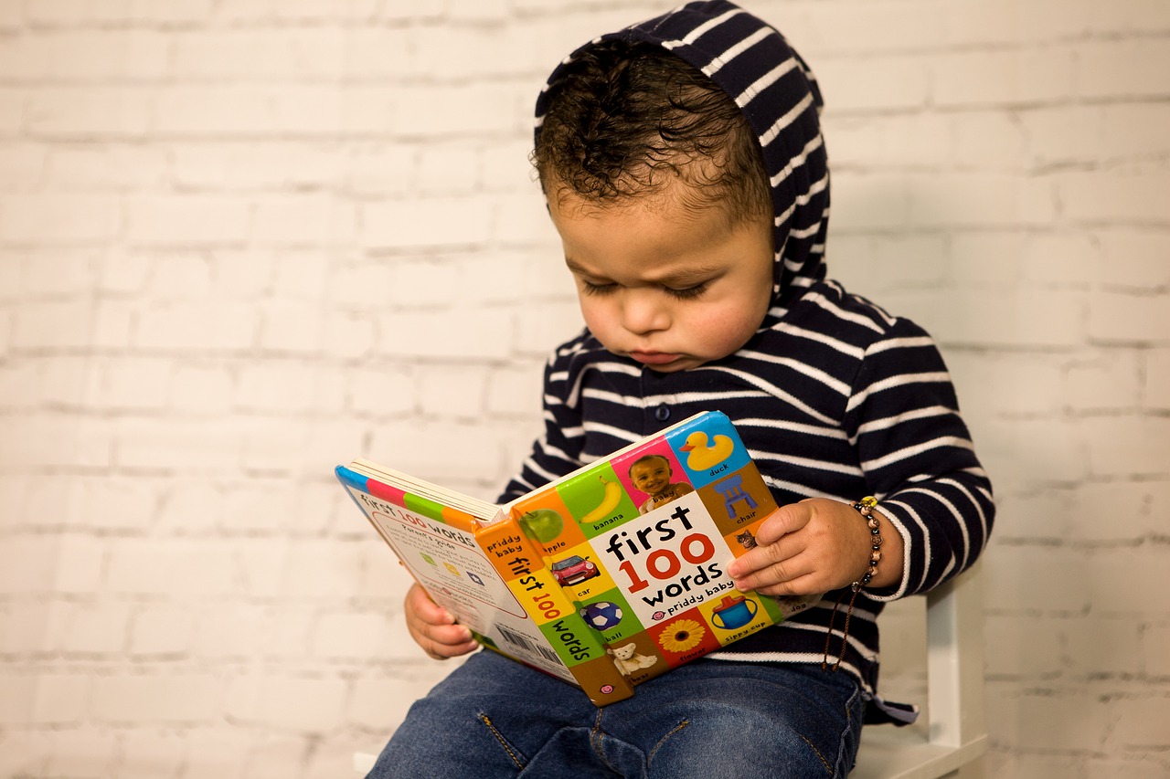 toddler, reading, kids fashion-3995508.jpg